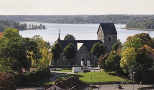 Vallentuna kyrka