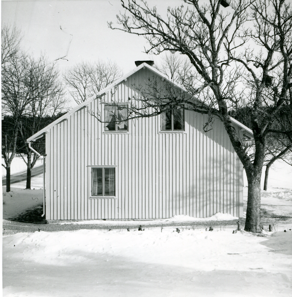 Markims småskola, byggd 1896. Okänt fotoår men troligen på 1960-talet.