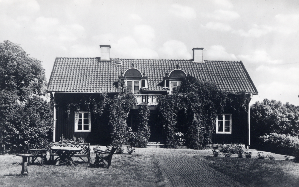 Vallentuna prästgård efter ombyggnaden i slutet av 1920-talet då kyrkoherde Sven Vängby började sin tjänst som kyrkoherde i Vallentuna