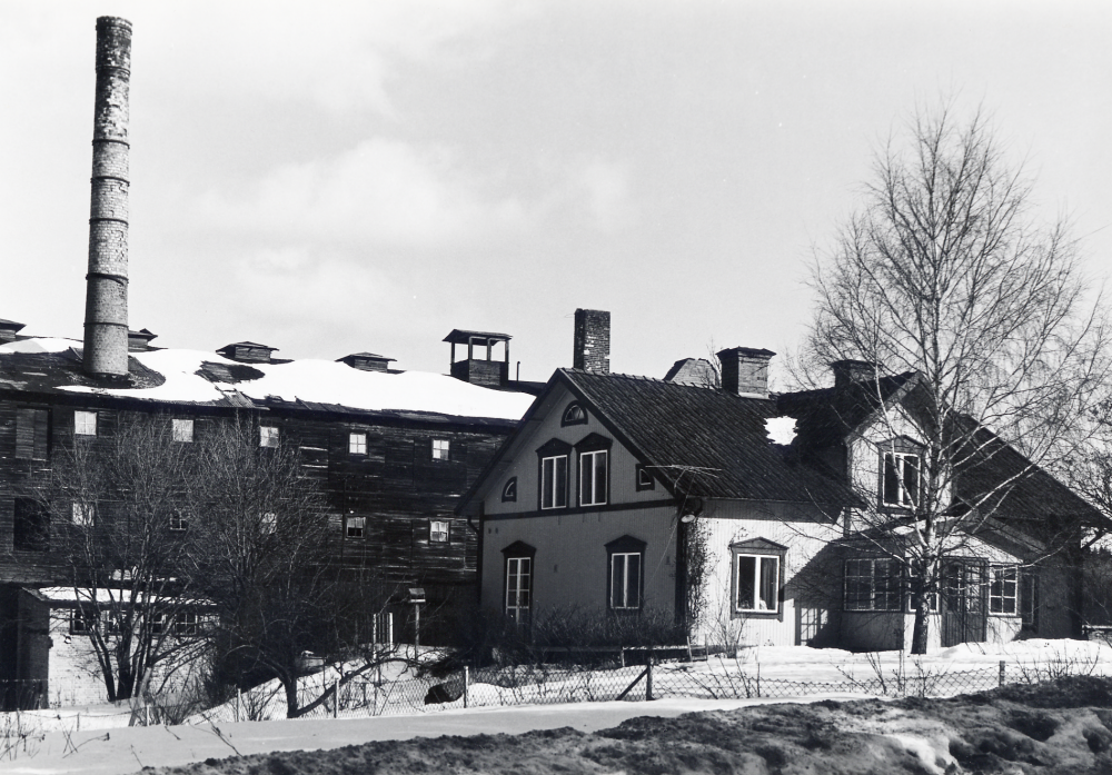 Broby tegelbruk i Ekskogen. Bruket brann ner i mars 1986