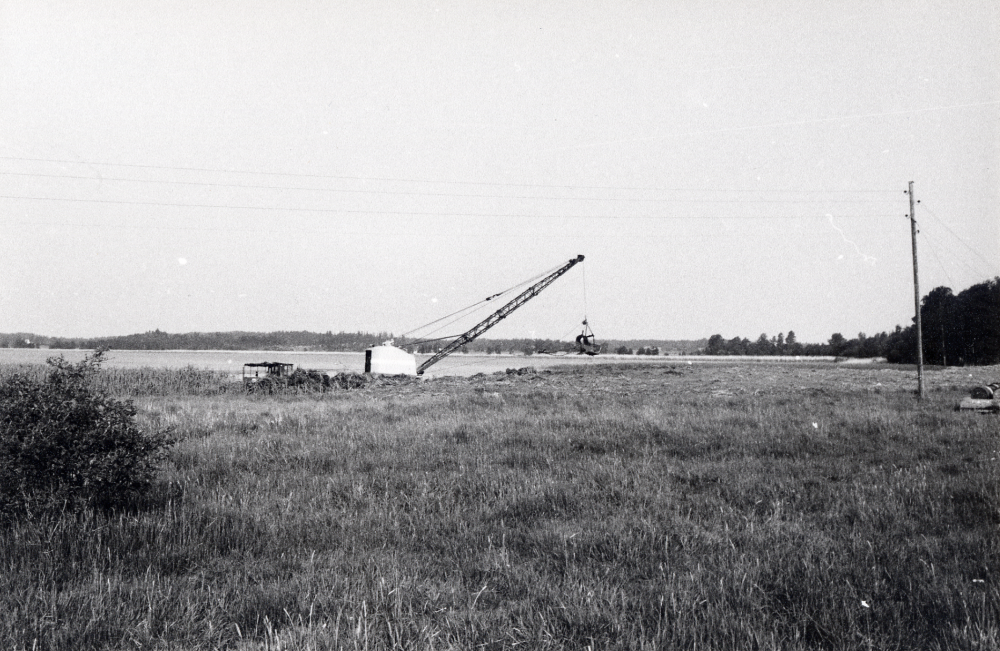 Vassbekämpning i Kyrkviken i Vallentunasjön