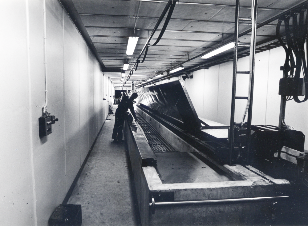 Vallentuna brandstation  vid  Lindholmsvägen  invigdes 1979. På bilden visas slangtorken