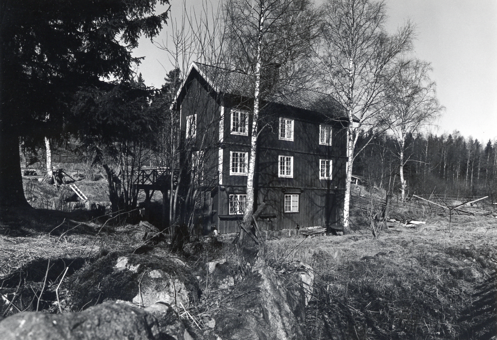 Olhamra kvarn 21 april 1980 kl 9.30 från söder