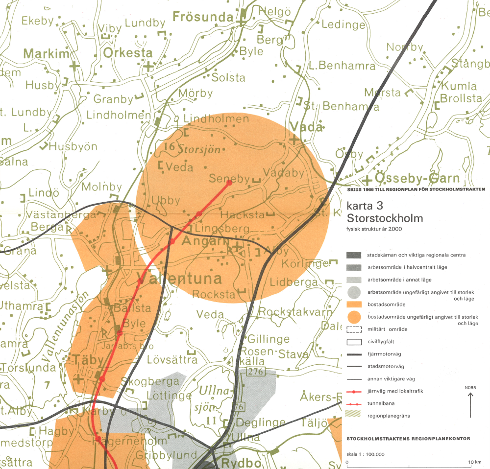 I skissen till regionplanen för Stockholmstrakten ingick den så kallade Össebystaden som var tänkt att ligga i anslutning till Angarnssjöängen. En ny spårbunden förbindelse skulle länka Össebystaden med Stockholm. I de första planerna tänkte man sig att staden skulle ha upp mot 100 000 invånare.
© Lantmäteriet Dnr R50078674_140001