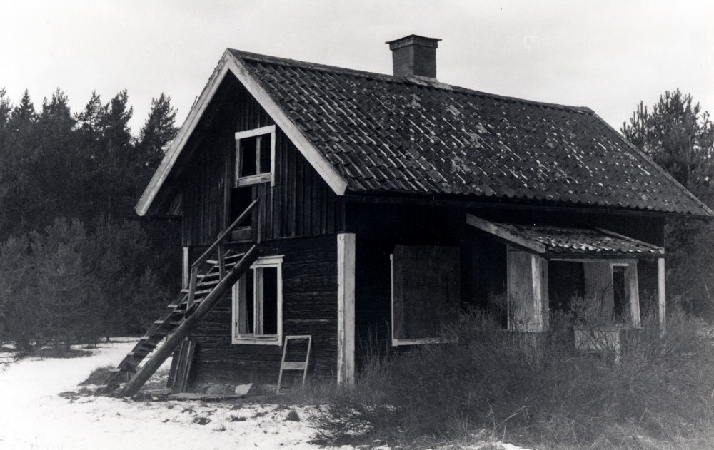 Torpet Plågan, eller Plågen, i förfall.  Torpet  låg under Granby gård