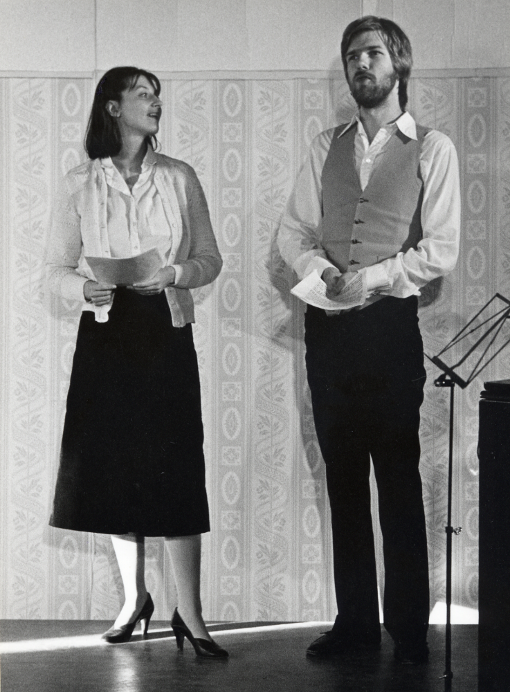 På Bellmans tid.  Program och utställning i Tärningen 1-30 oktober med sång, dans, musik arrangerade av föreningar i Vallentuna i samarbete med Vallentuna kulturnämnd. Idé och utformning Eva Rahmqvist. Här uppträder Cindy Andersson och Bo Ericsson i Vallentunasalen med programmet 'Sång och annat med tema 1700-tal'