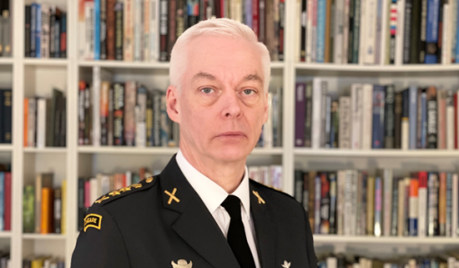 Porträttbild av Joakim Paasikivi