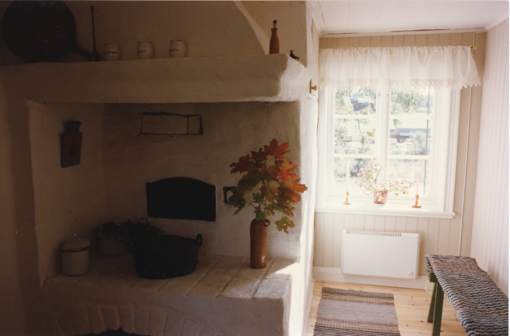 Kvarnstugan i Brottby, Össeby hembygdsförenings hemvist. Interiör.
