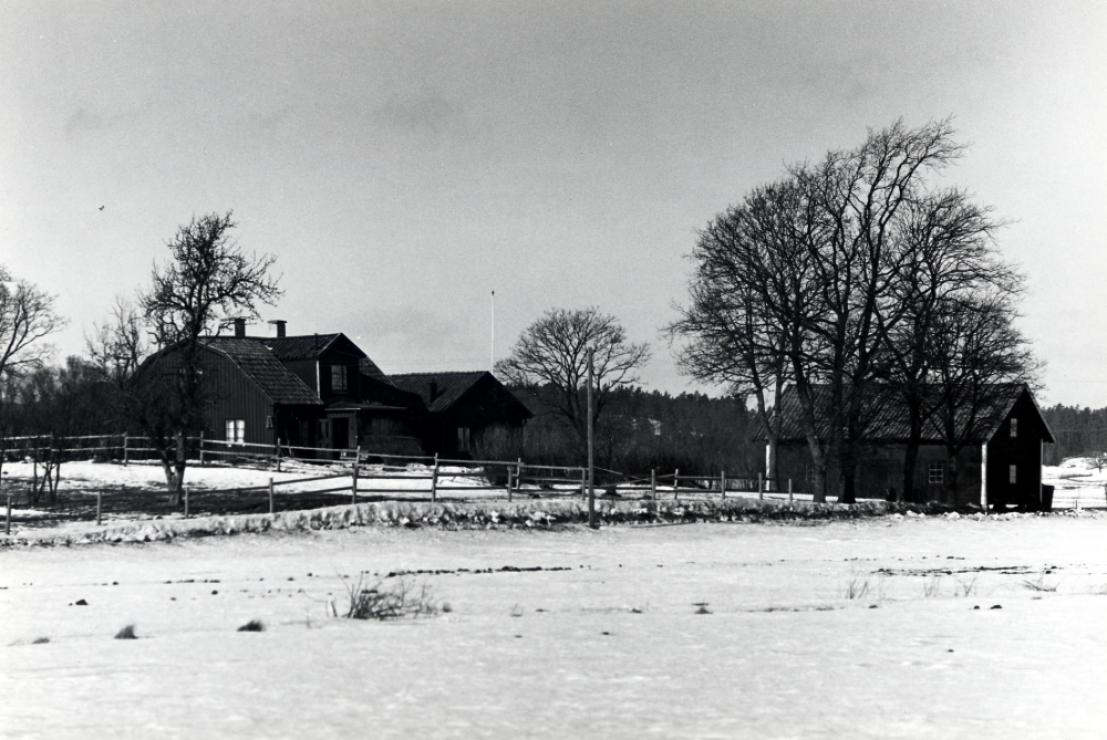 Åkerby gård