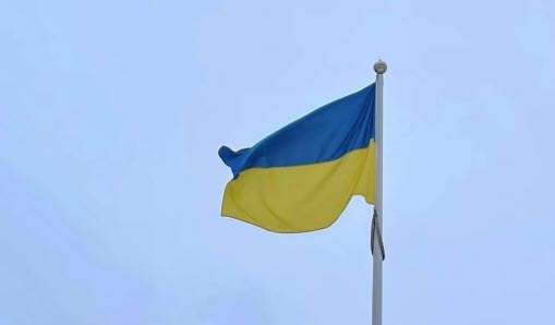 Ukrainas flagga hissad