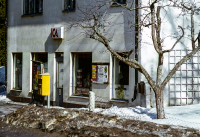 Ihrfelt och Roths Ica-butik i östra Ormsta när den stängt för gott. 
Bildserie: Vallentuna på 1960-talet.