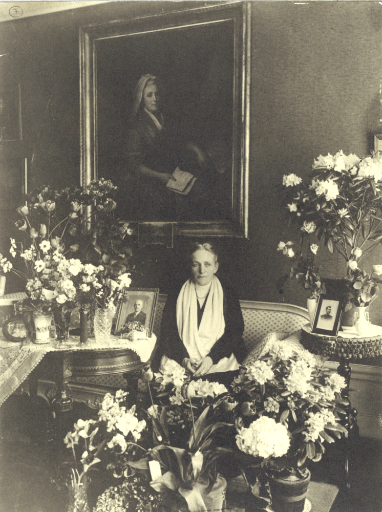 Maria Montgomery på Lindholmens gård.