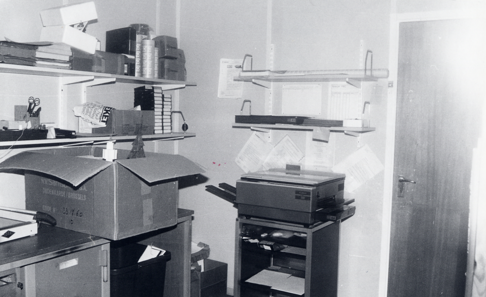 Post- och packrummet med kopieringsapparat i Vallentuna bibliotek på Allévägen.