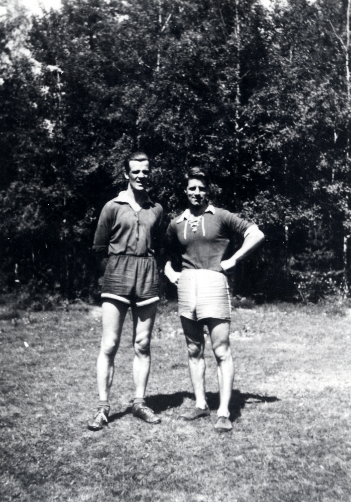 Brottby SK hade två långdistanslöpare i elitklass - fr v Elis "Dampa" Hultgren och Torvald "Norris" Eriksson