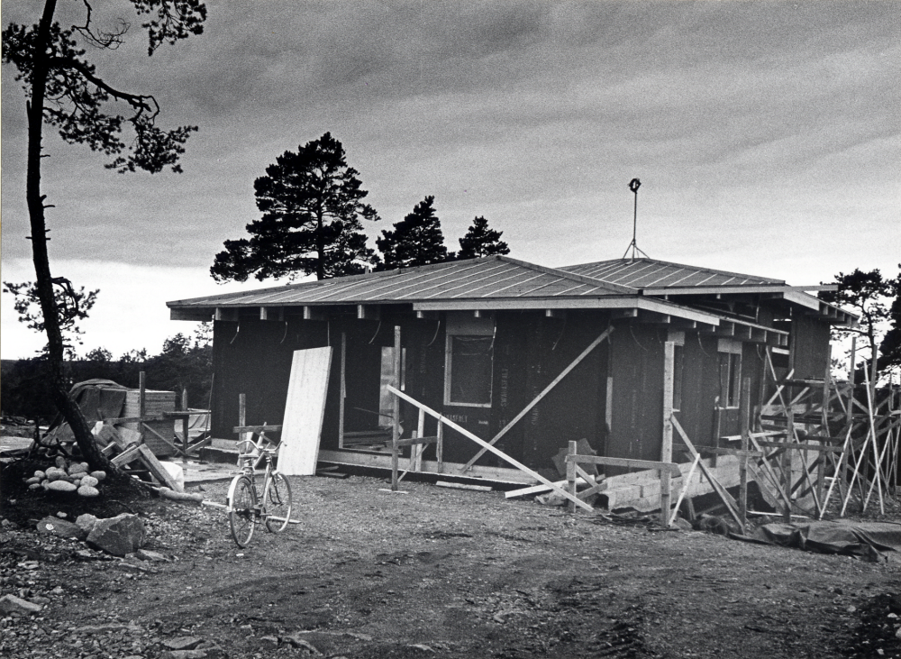 Ny villabebyggelse  i  Lovisedal  i södra Vallentuna. Området skall bebyggas med friliggande villor.