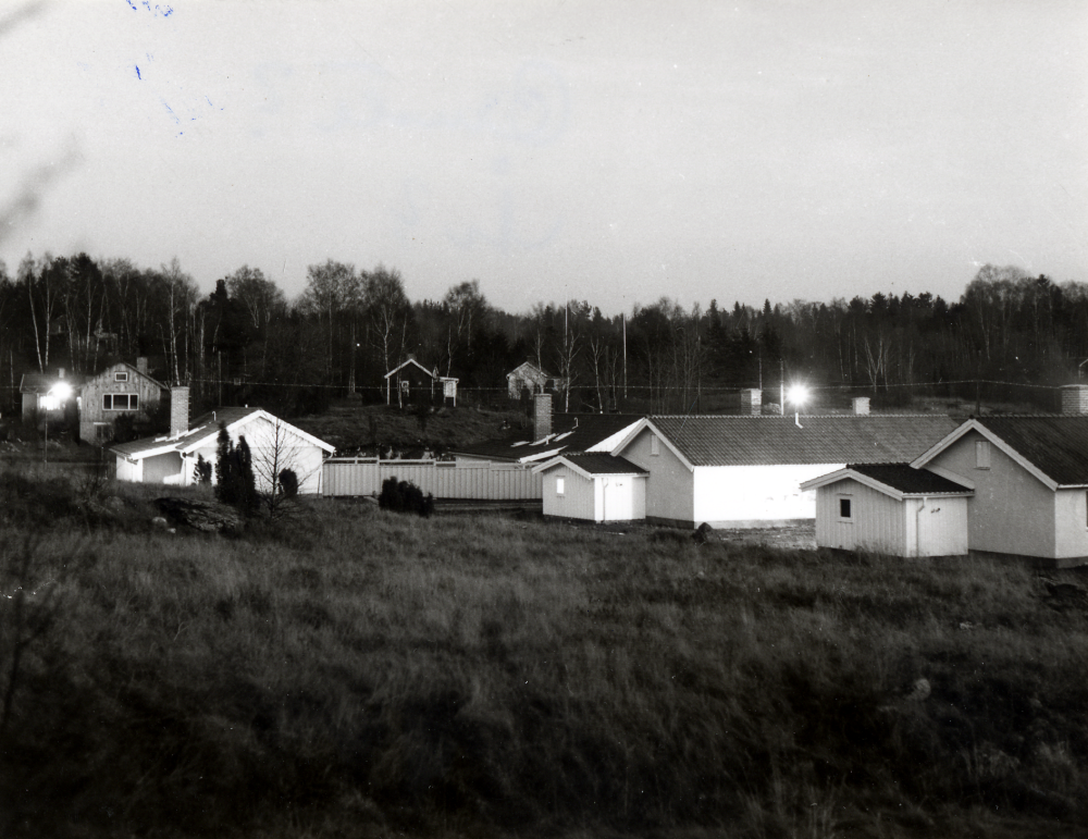 Småhusbebyggelse vid  Granitvägen  och  Marmorvägen  i  Ormsta  byggda av  Karl Johansson byggnads AB  1959