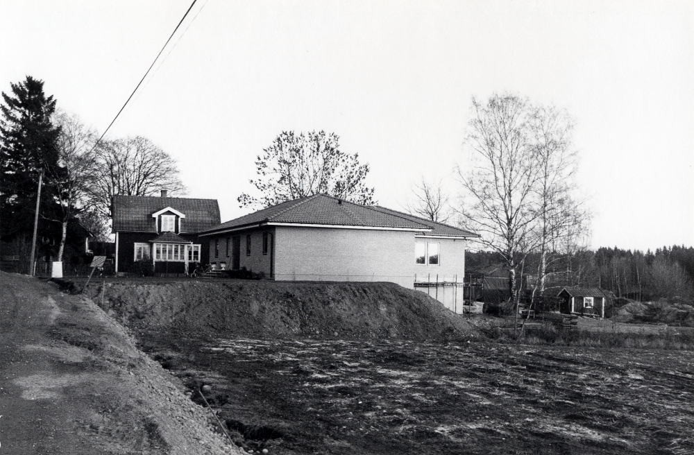 En ny villa har byggts på Björnbodavägen