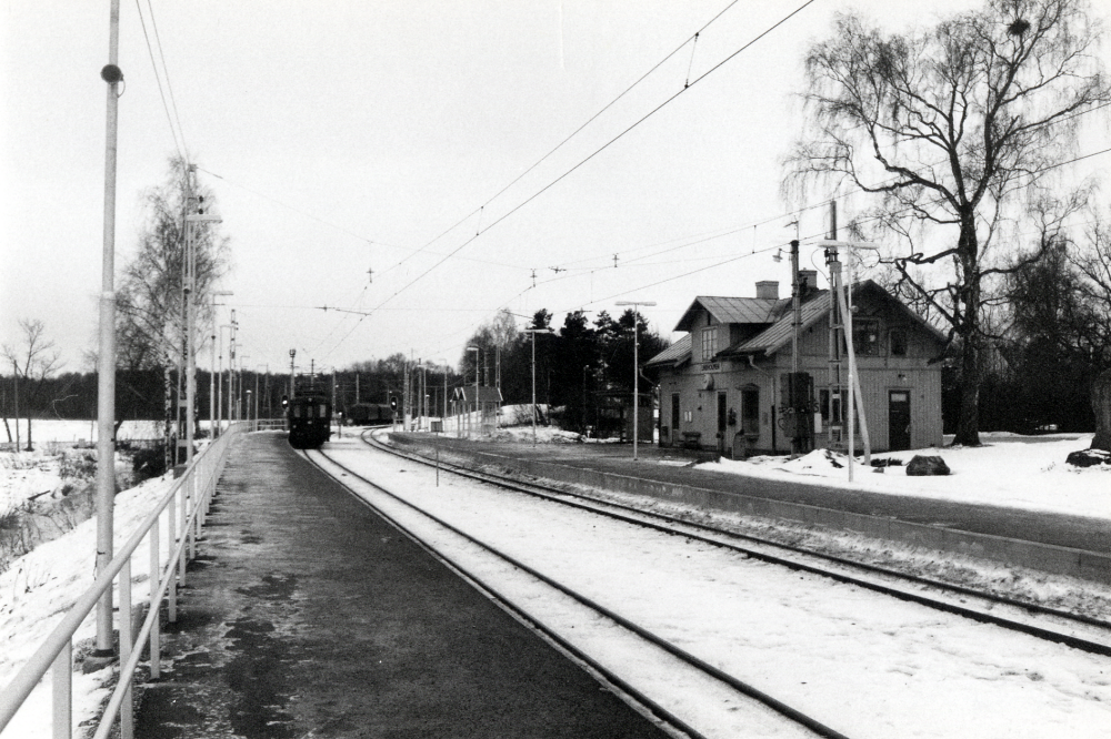 Lindholmens järnvägsstation  norrifrån