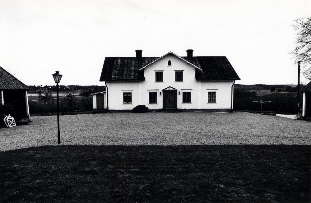Seneby gård sedd från norr