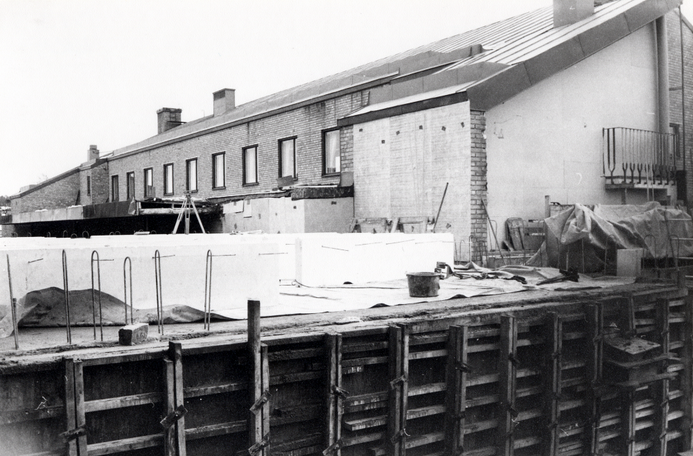 Gamla Konsumhuset byggs om och byggs samman med det nya Domusvaruhuset. I den mellanbyggnaden skall Länsförsäkringar flytta in