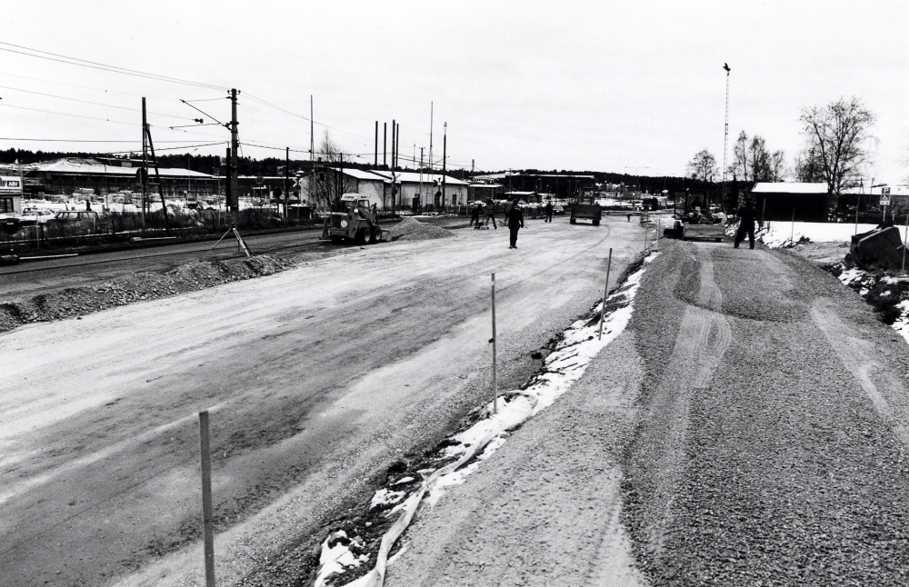 Anläggningsarbeten på Banvägen och gång-och cykelväg strax norr om Åby gata ner mot Vallentuna centrum