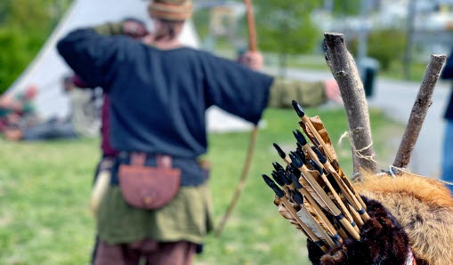 Pilbågsskytt som på vikingatiden